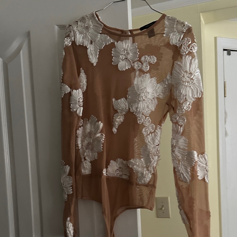 Forever 21 Chic Sheer Floral Embroidered Bodysuit